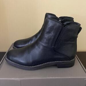 Franco Sarto Womens Marcus Flat Ankle Bootie
